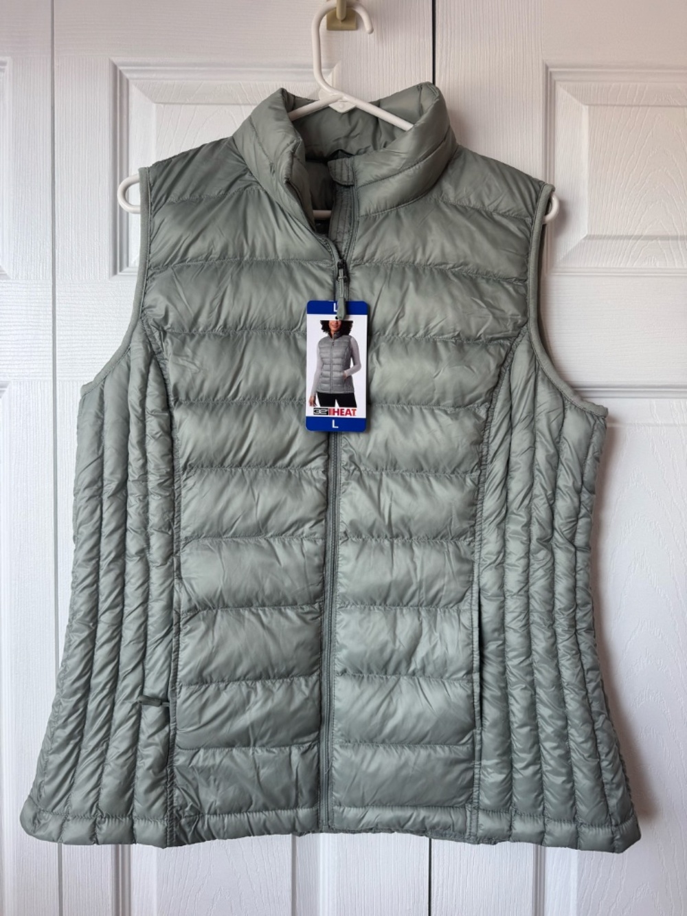 NWT 32° HEAT Lightweight Puffer Vest - Soft Smoke (Size L